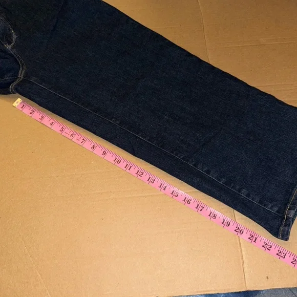 Judy Blue High Waist Wide Leg Cropped Jeans (JB88716) Crop Women’s Size 11/30 - Picture 4 of 6